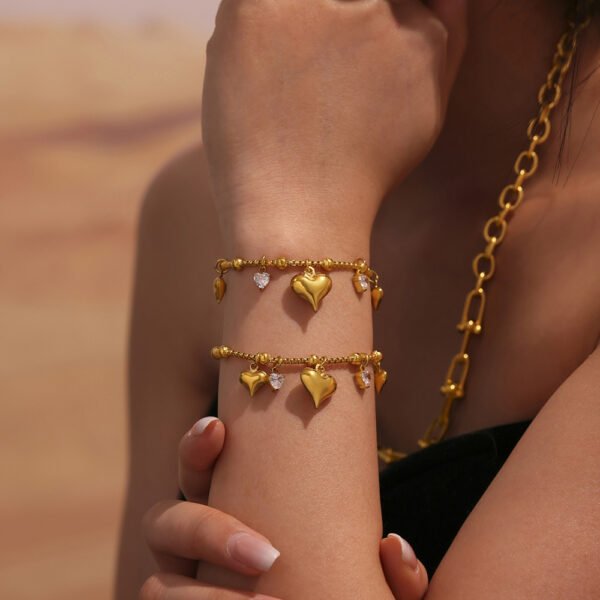 Heart Multi-accessory Pendant Bracelet - Image 4