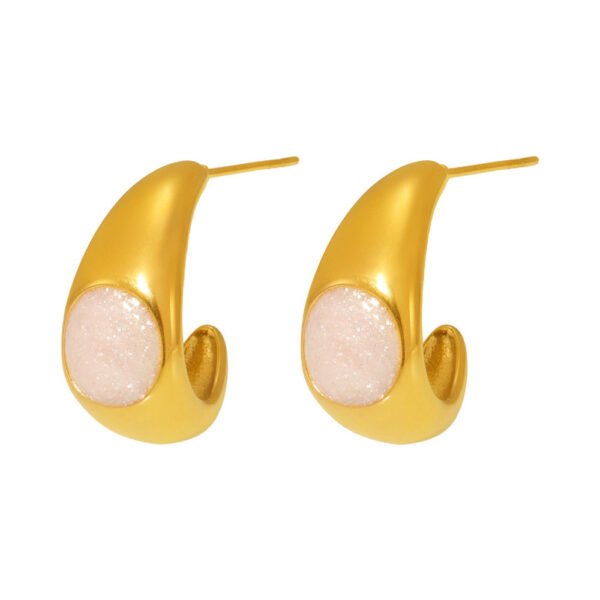 Crescent C-shaped Pearl Powder Oil Drop Earrings