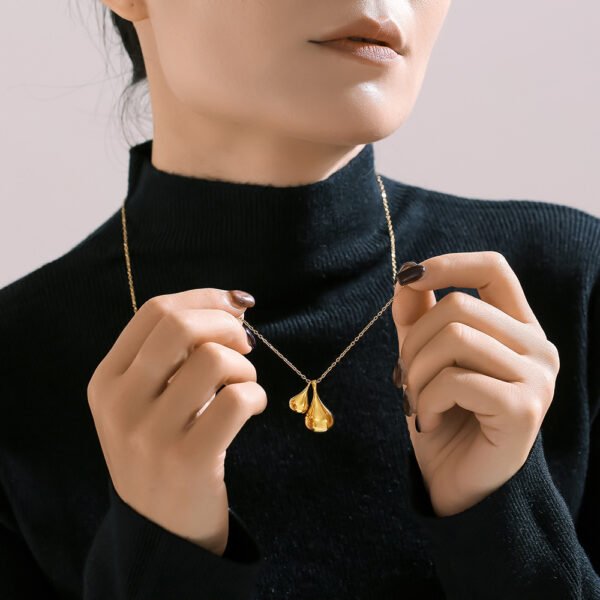 All-match Water Drop Pendant Sweater Necklace - Image 6