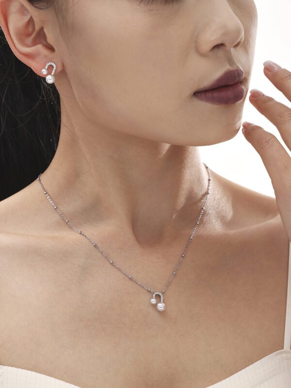 U-shaped Necklace And Earrings Fashion Luxury Set - Image 6