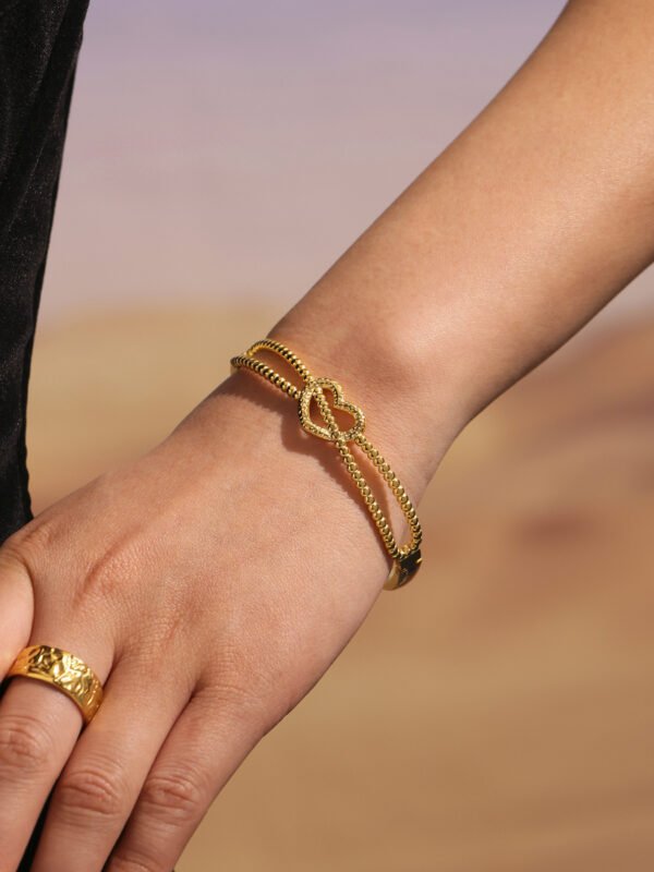 Heart Bead Buckle Bracelet - Image 4