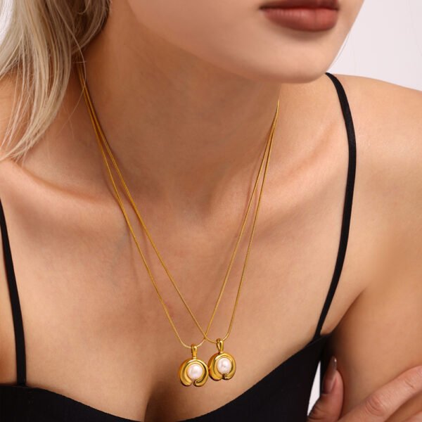 C-Shaped Freshwater Pearl Necklace - Image 5